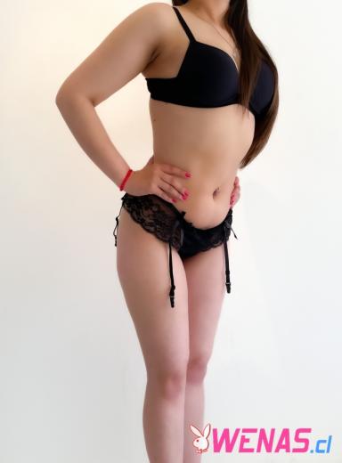 Paulina delgadita chilena en Valparaiso