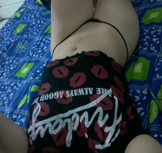 Dayana jovencita scort virtual