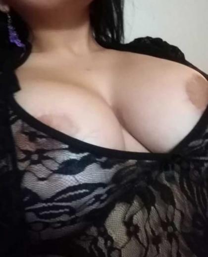 Preciosas y exquisitas amiguitas esperándote