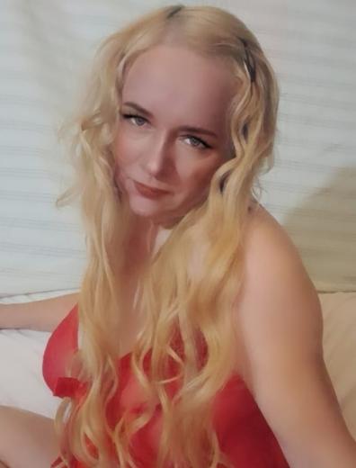 Preciosa Rubia Discreta confiable Chilena