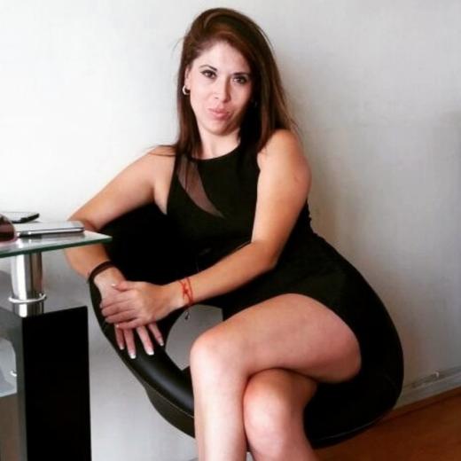 ACOMPAÑANTE MADURA 40 AÑOS