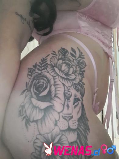 Te doy un oral profundo y mojadito