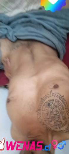 Latino caliente 