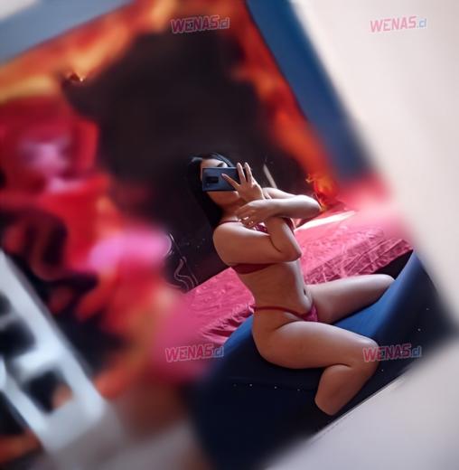 Joven sensual muy carinosa y complaciente apretadi