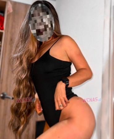 RICA VENEZOLANA COMPLACIENTE RUBIA 