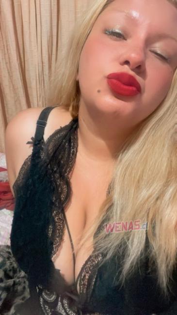 Rubi lista para cumplirte tus deseos y fantasias