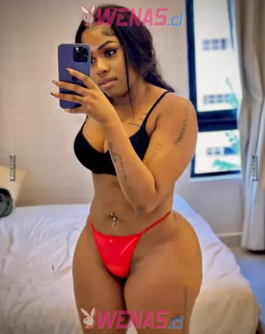 Hola cario son tu morenita favorita 
