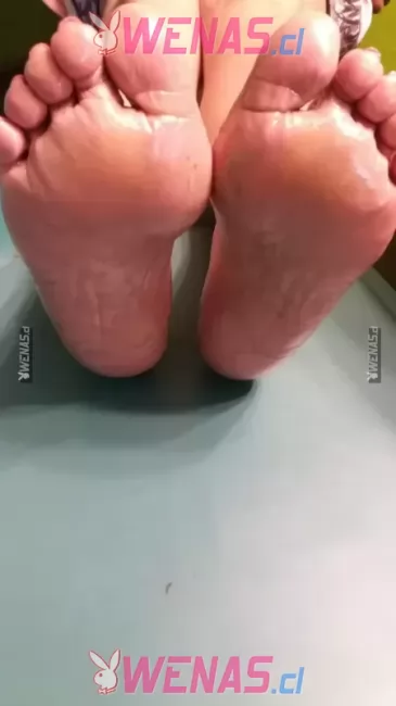 FETICHES DE PIES MADURA PARA TY DELICIOSO 