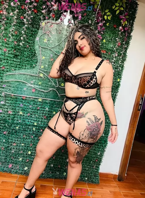 Nueva blanquia 19 años culona y tetona