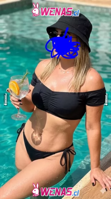 Nenita  insaciable  siempre dispuesta a una buena mamada